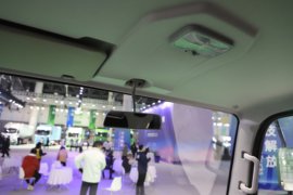 虎VR&nbsp;电动载货车驾驶室图片