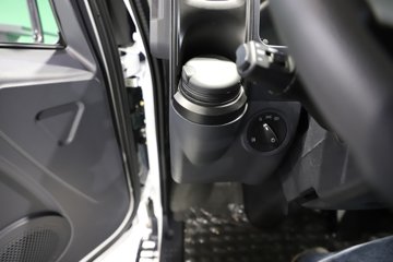 ��Ż�VR ���ذ� 3.82�׵��Ŵ��綯�����Ῠ ����63.75kWhͼƬ