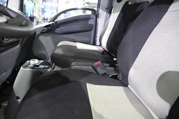 ��Ż�VR ���ذ� 3.82�׵��Ŵ��綯�����Ῠ ����63.75kWhͼƬ