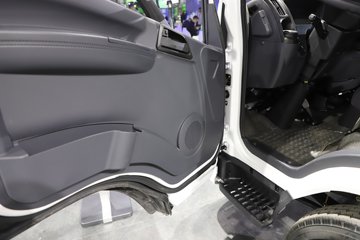 ��Ż�VR ���ذ� 3.82�׵��Ŵ��綯�����Ῠ ����63.75kWhͼƬ