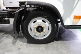 虎VR&nbsp;电动载货车底盘图片