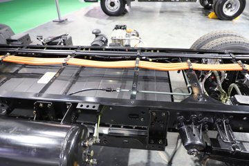 ��Ż�VR ���ذ� 3.82�׵��Ŵ��綯�����Ῠ ����63.75kWhͼƬ