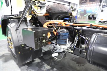 ��Ż�VR ���ذ� 3.82�׵��Ŵ��綯�����Ῠ ����63.75kWhͼƬ