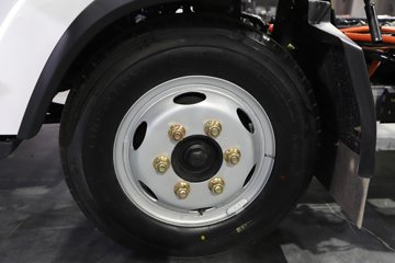 ��Ż�VR ���ذ� 3.82�׵��Ŵ��綯�����Ῠ ����63.75kWhͼƬ