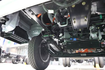 ��Ż�VR ���ذ� 3.82�׵��Ŵ��綯�����Ῠ ����63.75kWhͼƬ