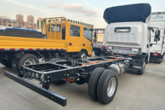 开瑞汽车 零米 4.5T 4.2米单排纯电动栏板轻卡86.55kWh