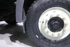 解放J6P 雅江版 8X4 8米换电式纯电动自卸车 宁德时代400.62kWh