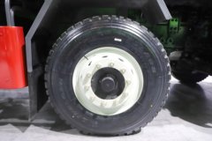 解放J6P 雅江版 8X4 8米换电式纯电动自卸车 宁德时代400.62kWh