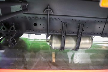 ���J6P �Ž��� 8X4 8�׻���ʽ���綯��ж�� ����ʱ��400.62kWhͼƬ