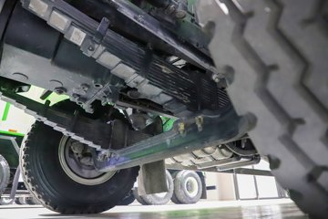 ���J6P �Ž��� 8X4 8�׻���ʽ���綯��ж�� ����ʱ��400.62kWhͼƬ