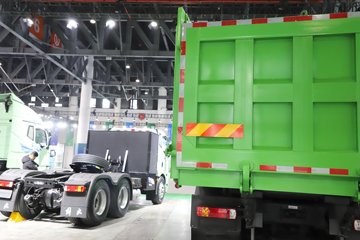 ���J6P �Ž��� 8X4 8�׻���ʽ���綯��ж�� ����ʱ��400.62kWhͼƬ