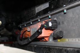 时代领航G6&nbsp;电动冷藏车底盘图片