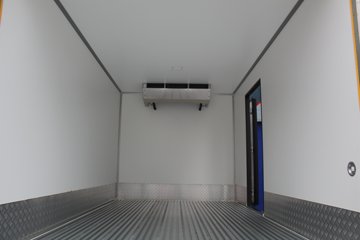 ʱ���캽G6 4X2 4.08�׵��Ŵ��綯��س� 141.32kWhͼƬ