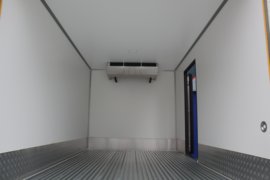 时代领航G6&nbsp;电动冷藏车上装图片