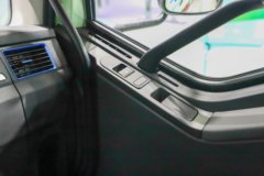 解放J6L 4X2 9.6米纯电动厢式载货车 宁德时代310kWh 解放J6L 4X2 9.6米纯电动厢式载货车 宁德时代310kWh