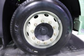 解放J6L&nbsp;电动载货车底盘图片