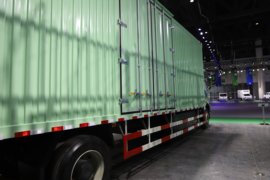 解放J6L&nbsp;电动载货车上装图片