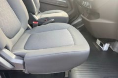 江铃汽车 E福顺 2025款 盲窗版 3T 2座 5.185米纯电动中轴低顶封闭货车41.86kWh 江铃汽车 E福顺 2025款 盲窗版 3T 2座 5.185米纯电动中轴低顶封闭货车41.86kWh