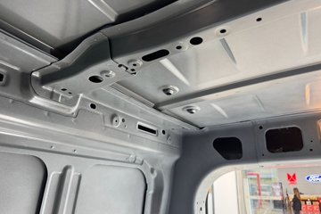 �������� E��˳ 2025�� ä���� 3T 2�� 5.185�״��綯����Ͷ���ջ���41.86kWhͼƬ