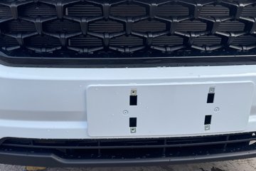 ����������˳ 2023�� ������ 2.0T���� 146���� 3���Զ��ӳ����и߶���ջ���ͼƬ