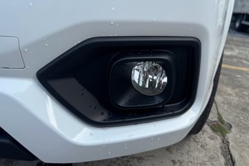 ����������˳ 2023�� ������ 2.0T���� 146���� 3���Զ��ӳ����и߶���ջ���ͼƬ