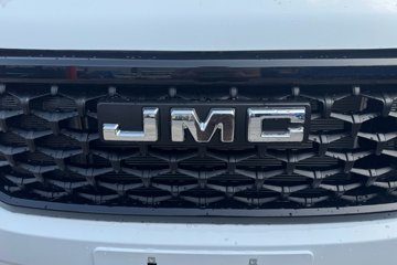 ����������˳ 2023�� ������ 2.0T���� 146���� 3���Զ��ӳ����и߶���ջ���ͼƬ