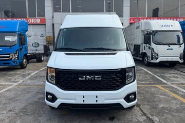 江铃汽车福顺 商运型 舒享版 2.0T柴油 146马力 7座中轴中高顶轻客