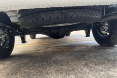 江铃汽车福顺 2023款 商运型 2.0T柴油 146马力 3座自动加长轴中高顶封闭货车