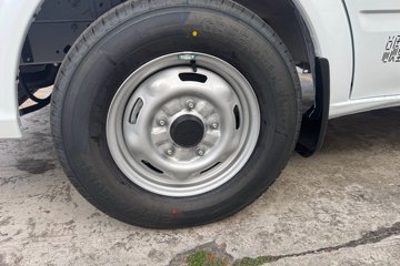 ����������˳ 2023�� ������ 2.0T���� 146���� 3���Զ��ӳ����и߶���ջ���ͼƬ