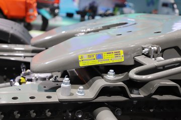 �����ǵ¿�SITRAK G7H�ؿ� 630���� 6X4 LNG�Զ���ǣ����ͼƬ