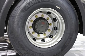 �����ǵ¿�SITRAK G7H�ؿ� 630���� 6X4 LNG�Զ���ǣ����ͼƬ