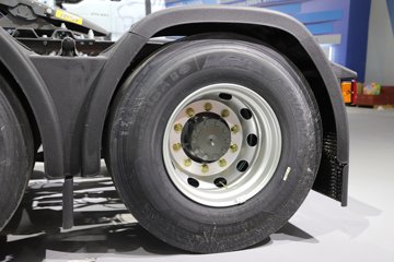 �����ǵ¿�SITRAK G7H�ؿ� 630���� 6X4 LNG�Զ���ǣ����ͼƬ