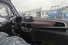 跃进 福星S100V 95马力 柴油 4.17米单排厢式小卡(国六)