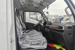 跃进 福星S100V 95马力 柴油 4.17米单排厢式小卡(国六)