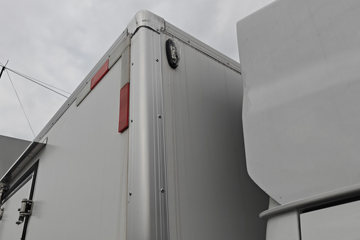 Ծ�� ����S100V 95���� ���� 4.17�׵�����ʽС��(����)ͼƬ