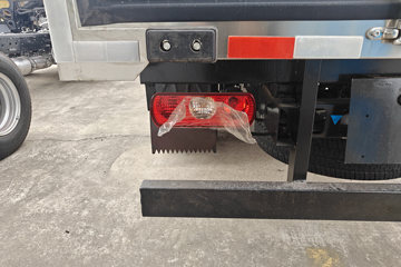 Ծ�� ����S100V 95���� ���� 4.17�׵�����ʽС��(����)ͼƬ