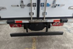 跃进 福星S100V 95马力 柴油 4.17米单排厢式小卡(国六)