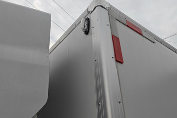 Ծ�� ����S100V 95���� ���� 4.17�׵�����ʽС��(����)ͼƬ