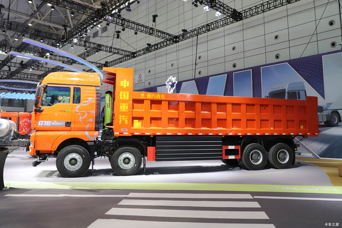 �����ǵ¿�SITRAK G7S 8X4 8.8�״��綯��ж�� ����ʱ��600kWh���