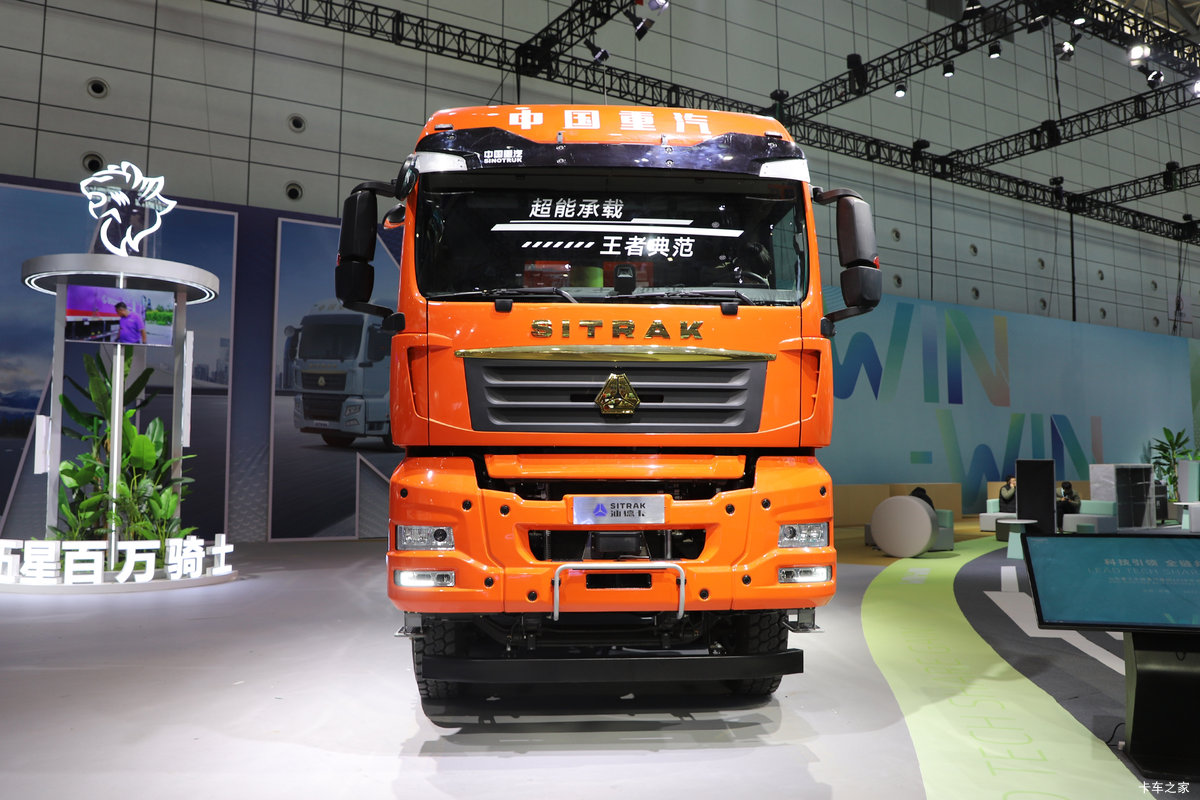 �����ǵ¿�SITRAK G7S 8X4 8.8�״��綯��ж�� ����ʱ��600kWh���