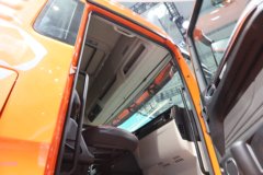 重汽汕德卡SITRAK G7S 8X4 8.8米纯电动自卸车 宁德时代600kWh