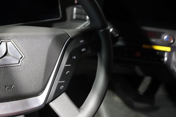 �����ǵ¿�SITRAK G7S 8X4 8.8�״��綯��ж�� ����ʱ��600kWhͼƬ