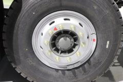 重汽汕德卡SITRAK G7S 8X4 8.8米纯电动自卸车 宁德时代600kWh