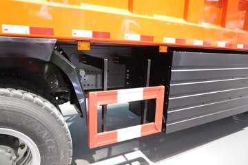 �����ǵ¿�SITRAK G7S 8X4 8.8�״��綯��ж�� ����ʱ��600kWhͼƬ