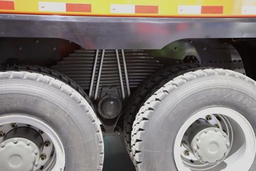 �����ǵ¿�SITRAK G7S 8X4 8.8�״��綯��ж�� ����ʱ��600kWhͼƬ