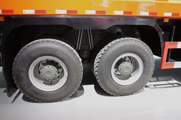 �����ǵ¿�SITRAK G7S 8X4 8.8�״��綯��ж�� ����ʱ��600kWhͼƬ
