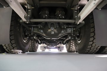 �����ǵ¿�SITRAK G7S 8X4 8.8�״��綯��ж�� ����ʱ��600kWhͼƬ