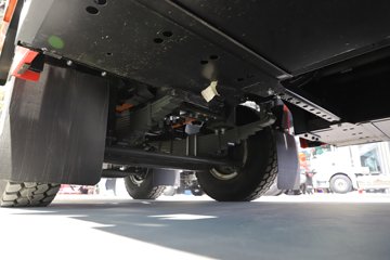 �����ǵ¿�SITRAK G7S 8X4 8.8�״��綯��ж�� ����ʱ��600kWhͼƬ