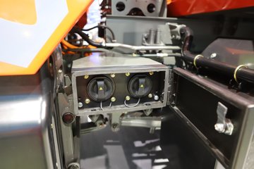 �����ǵ¿�SITRAK G7S 8X4 8.8�״��綯��ж�� ����ʱ��600kWh ����ͼƬ