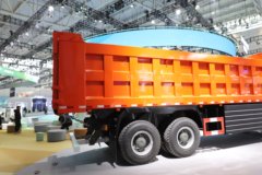 重汽汕德卡SITRAK G7S 8X4 8.8米纯电动自卸车 宁德时代600kWh